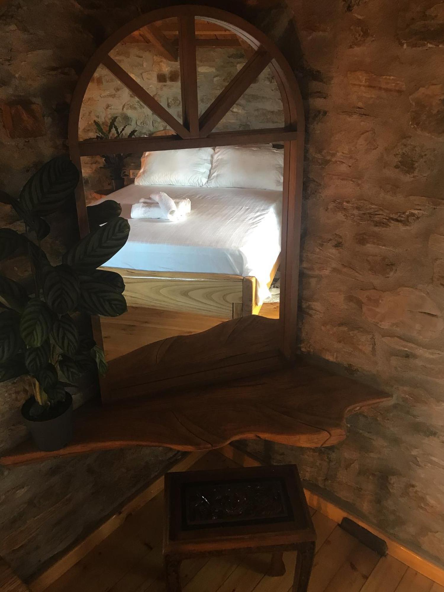 Aristoteli'S Stone House Makrirrákhi Extérieur photo