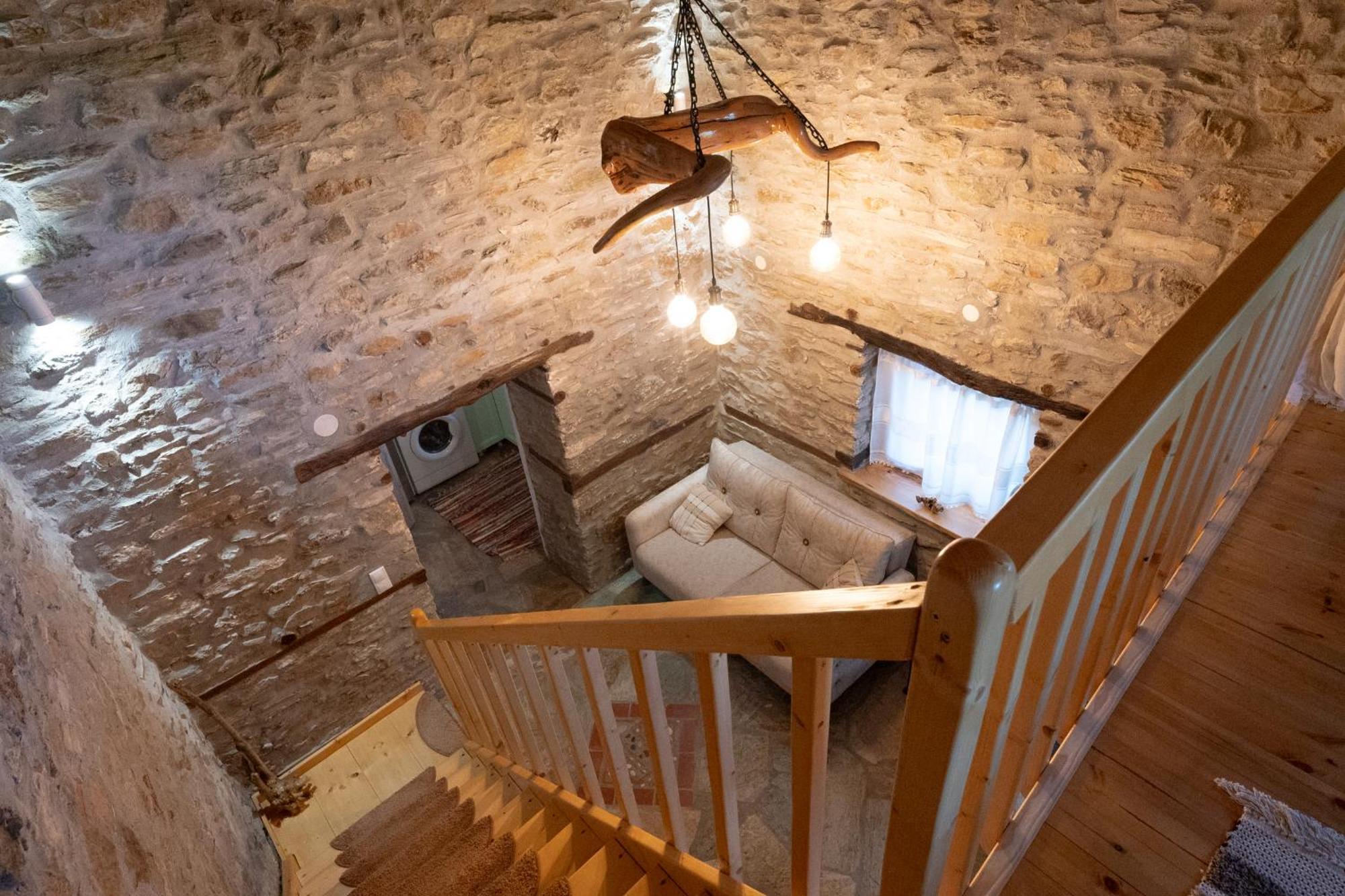 Aristoteli'S Stone House Makrirrákhi Extérieur photo