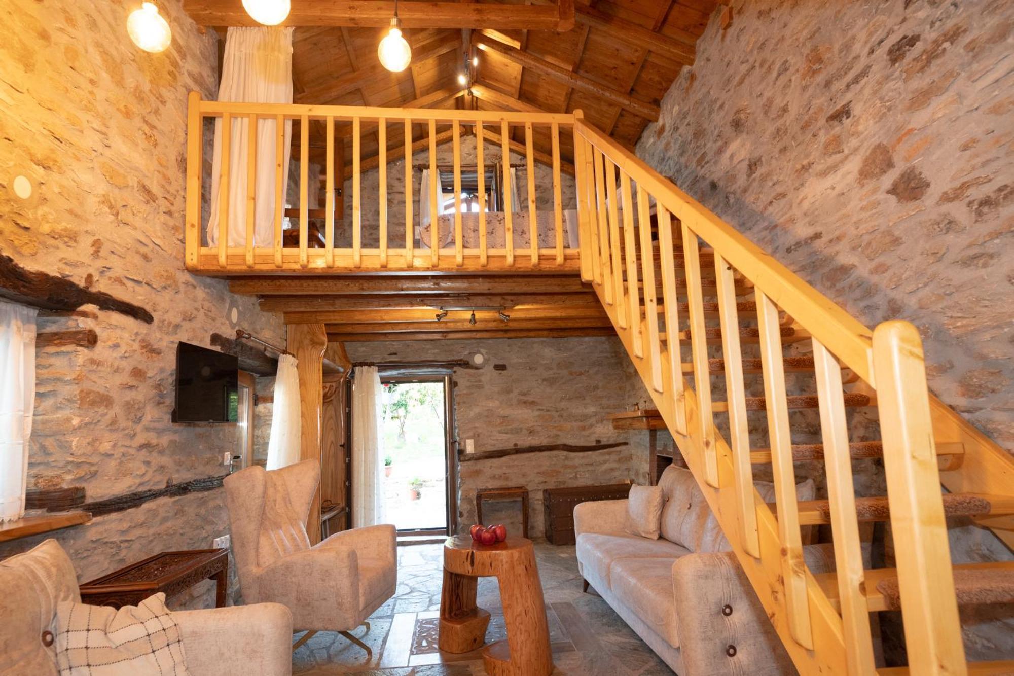 Aristoteli'S Stone House Makrirrákhi Extérieur photo